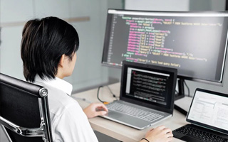 荣成 php压缩包,PHP的解压缩函数怎么用？